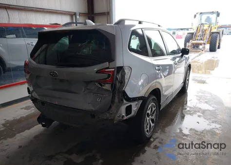 2020 Subaru Forester Premium z USA, uszkodzony, nr VIN JF2SKAJC4LH439968